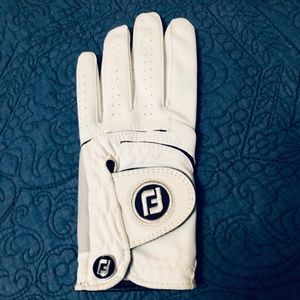 EUC Footjoy White lefthand golf glove - worn once